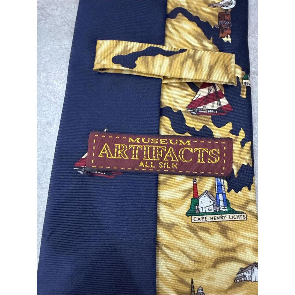 Museum Artifacts Men Silk Tie Lighthouses Mid Atlantic Assateague Island ++ - Picture 5 of 6